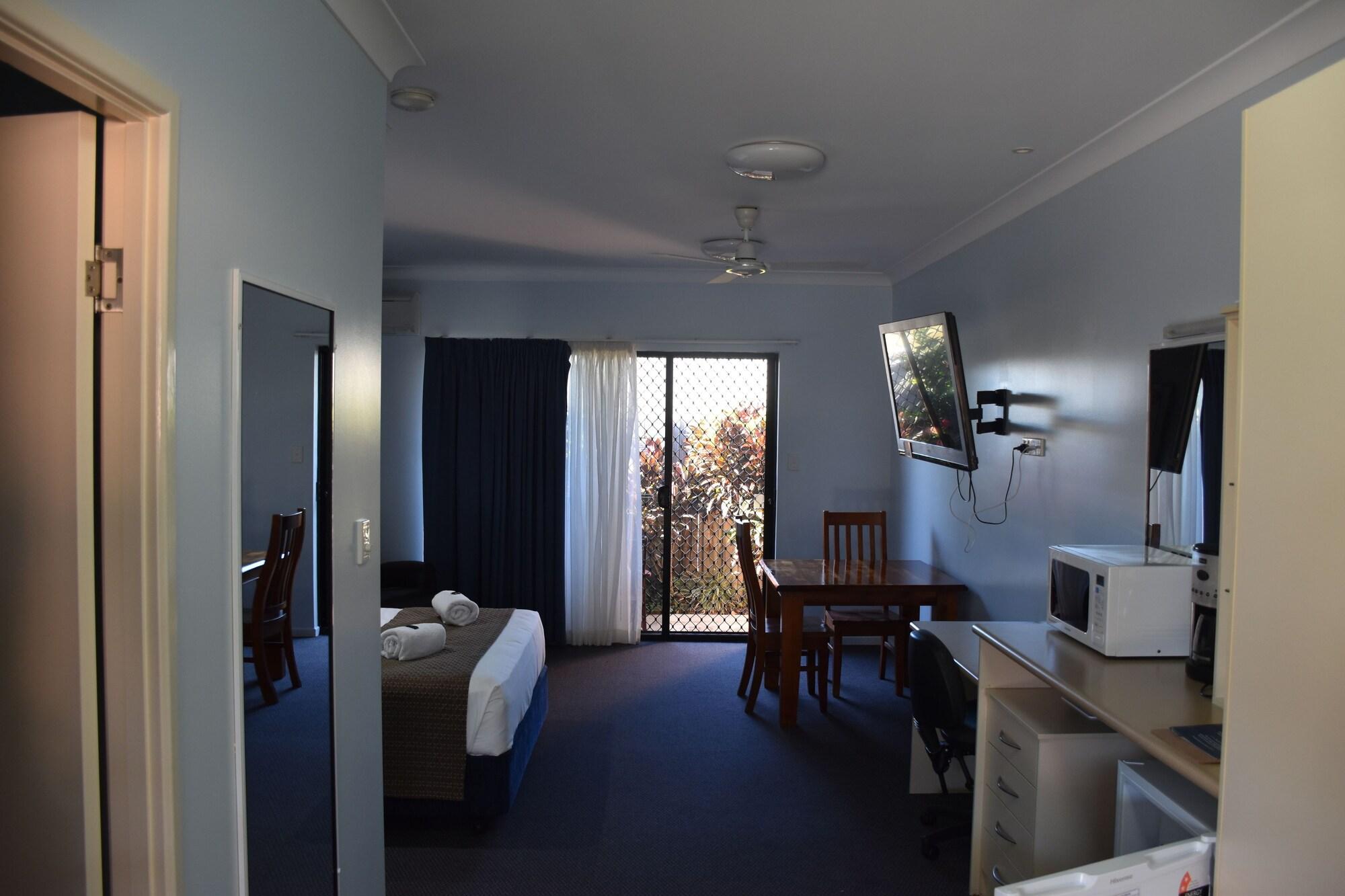 Bluewater Harbour Motel Bowen Exterior photo